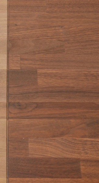 Massivholz-Fensterbank Nussbaum – Holzstruktur